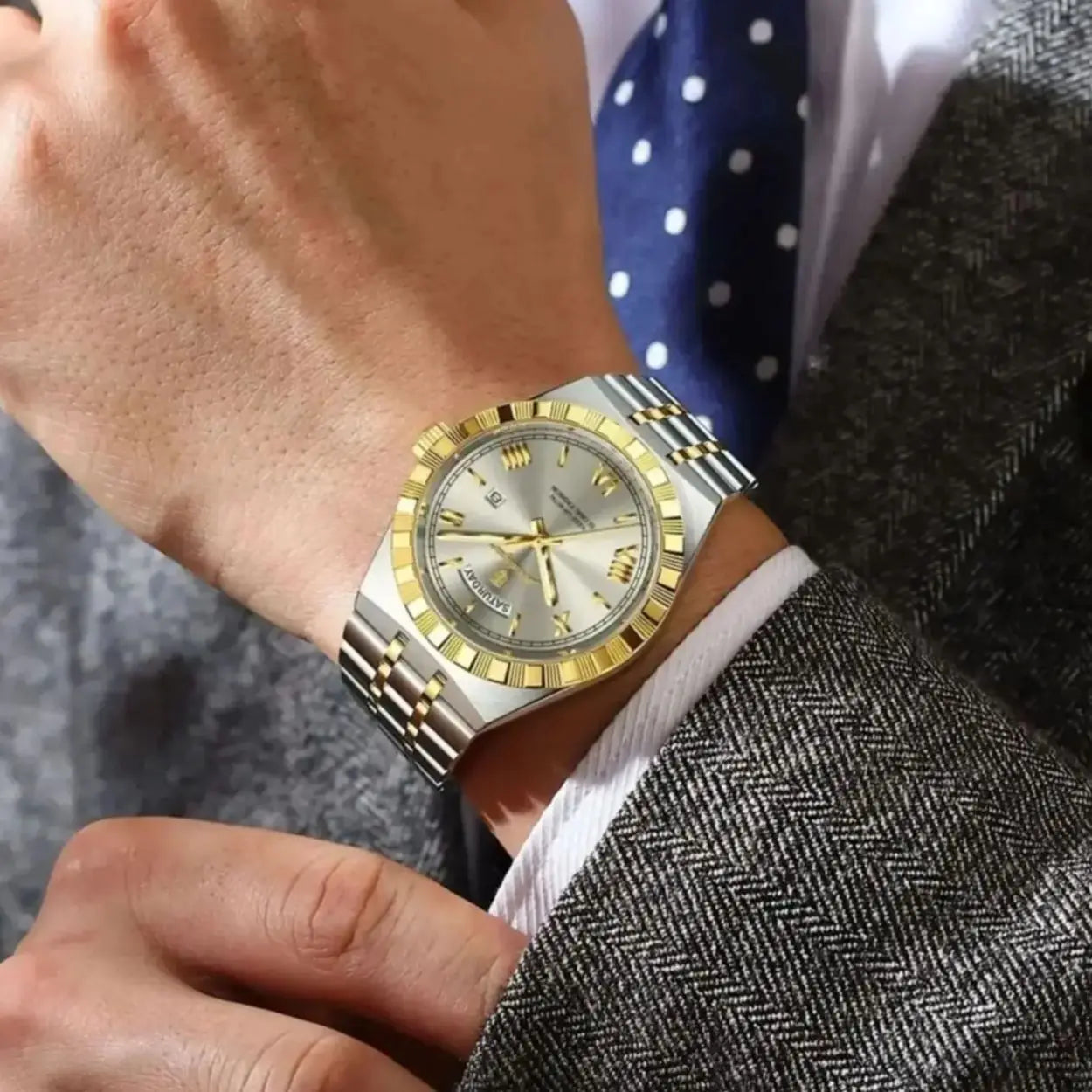 Luxury Business Chronograph – Day, Date, Luminous Dial, Steel Bracelet